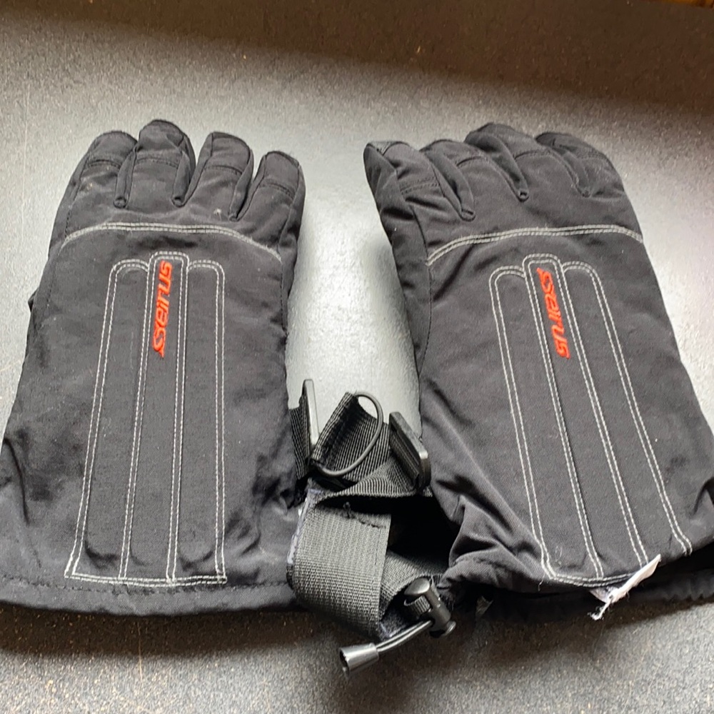 Adult gloves with wrist guards